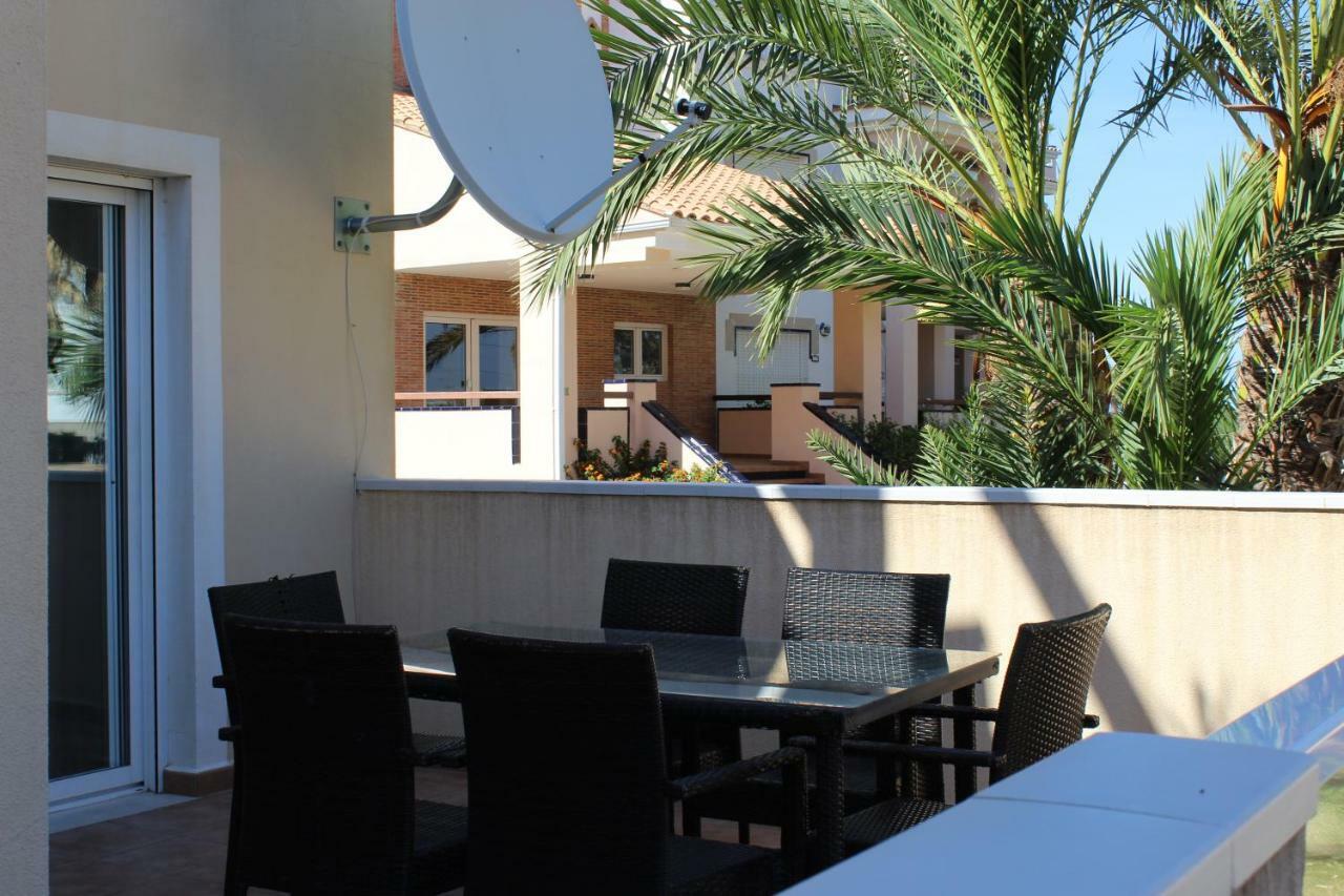 Apartamentos Carlton Vyb Dénia Buitenkant foto